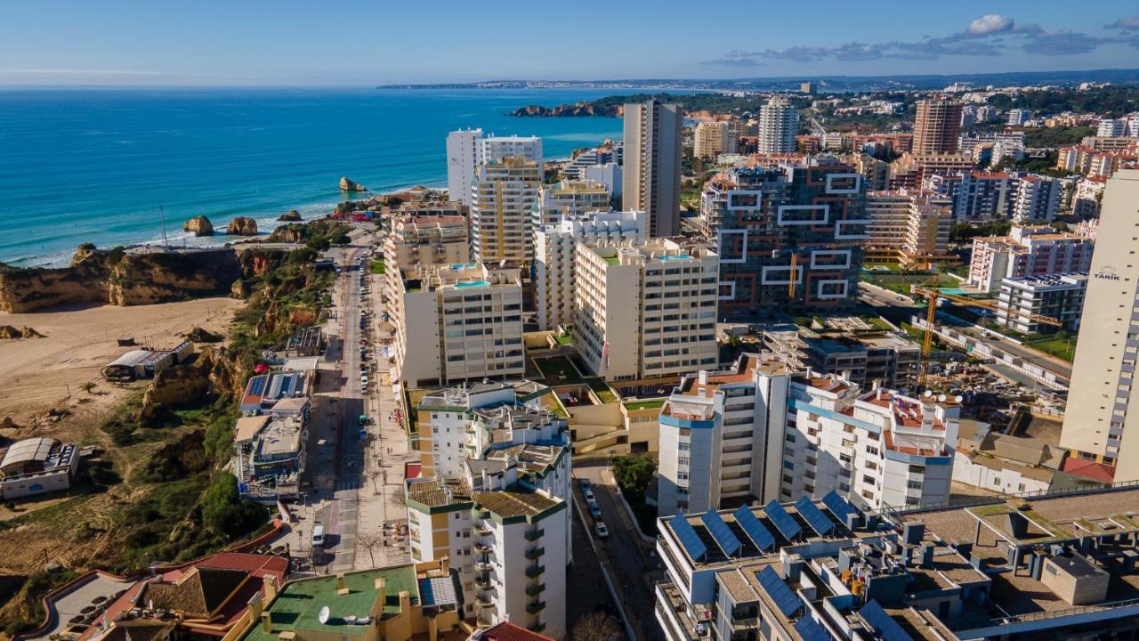 Charming 1 Bedroom Apartment In Portimao By Lovelystay Ngoại thất bức ảnh